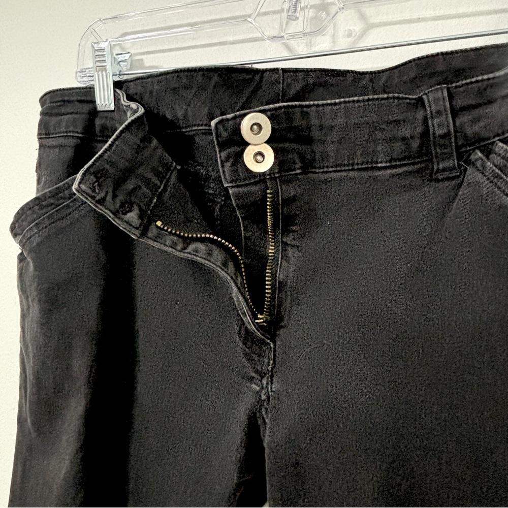Vtg Lip Service Black Capri‎ Pants Goth Womens Sz 13 Grommets Zippers Punk Emo - Picture 7 of 11